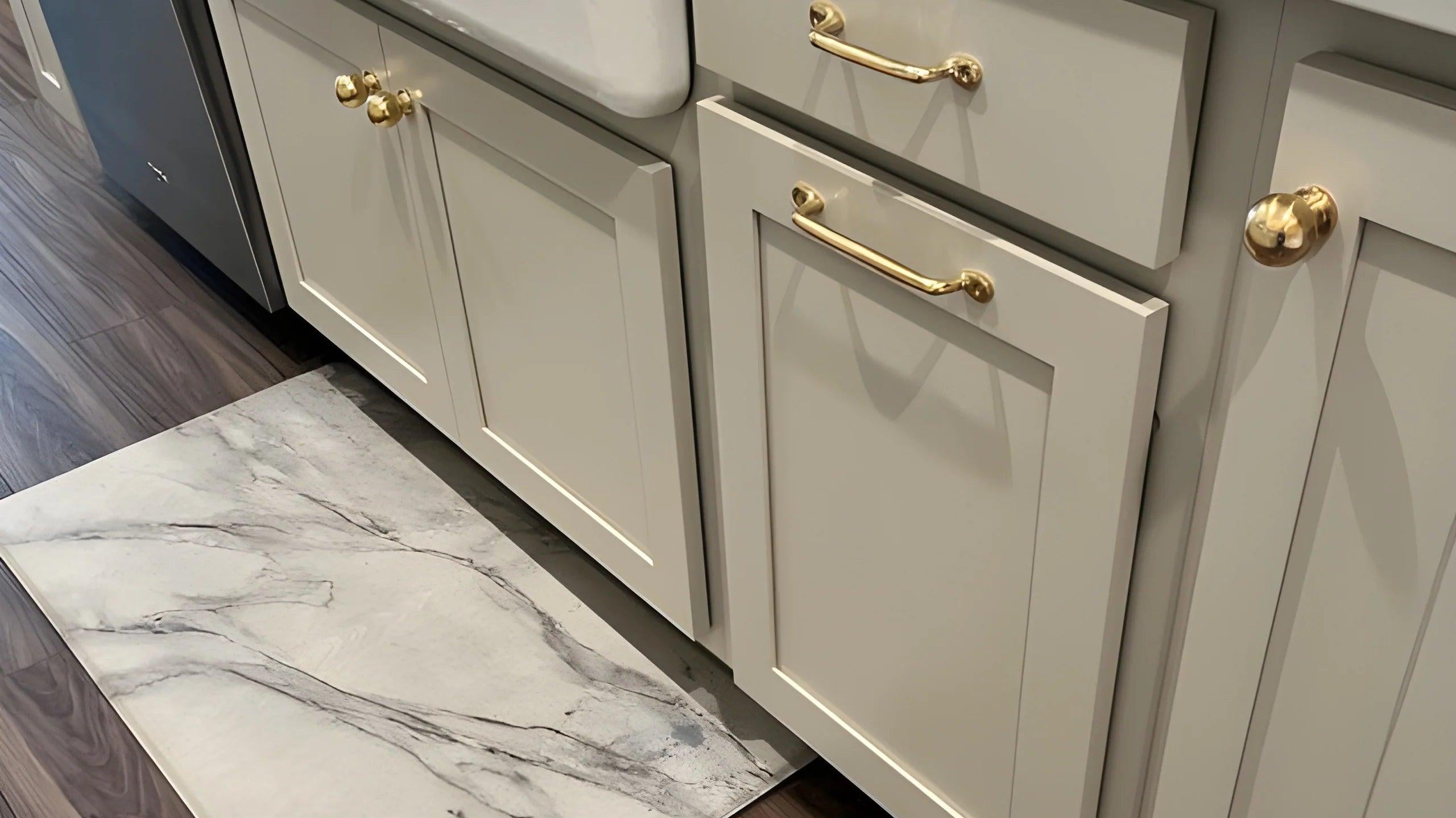 Transform Your Cabinets with Stylish Brass Knobs - Stylentdecor