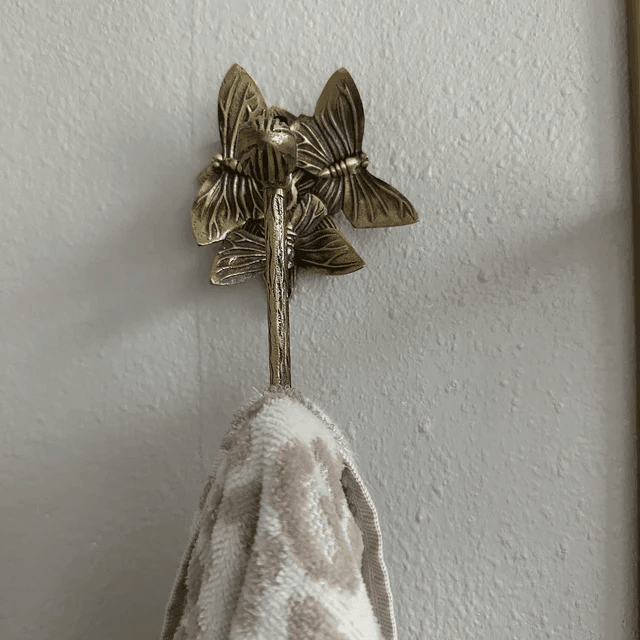 Brass Butterfly Hook - Antique Brass - Stylentdecor