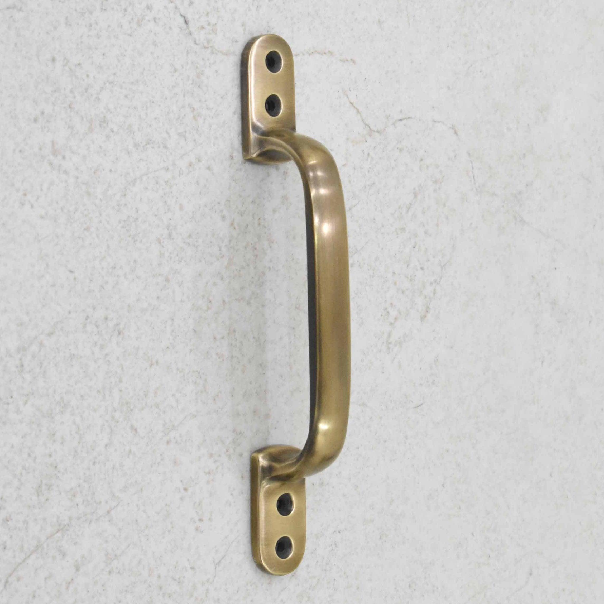 Large Hamridge Pull - Antique Brass - Stylentdecor