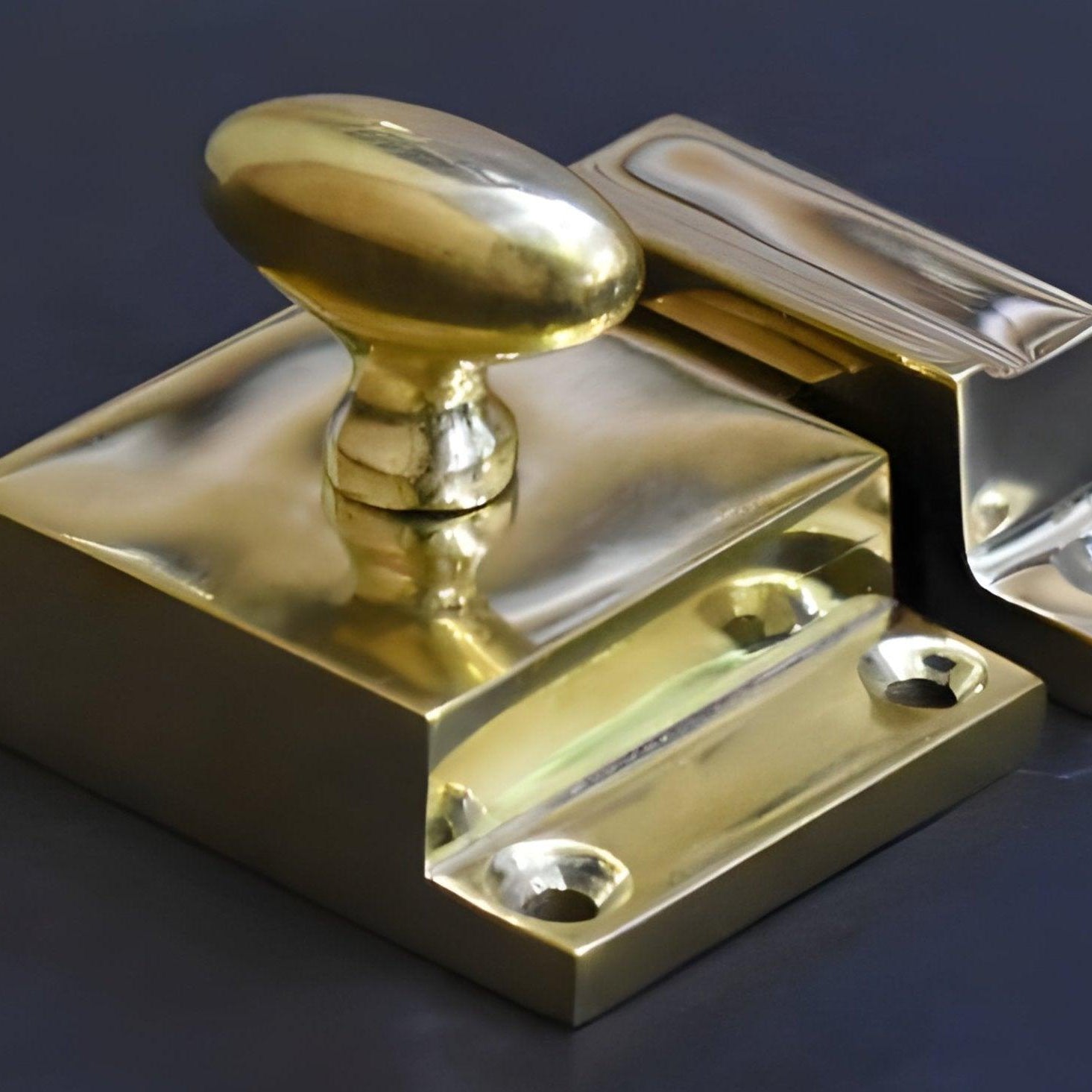 Cabinet Latch - Unlacquered Brass Polished - Stylentdecor