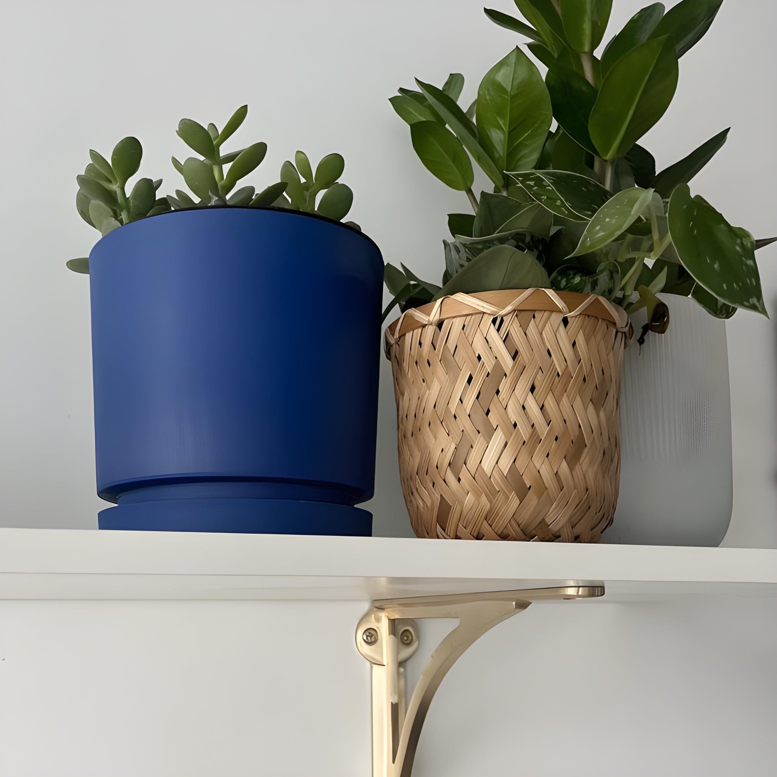 Arched Shelf Bracket - Brass Brushed/Satin - Stylentdecor