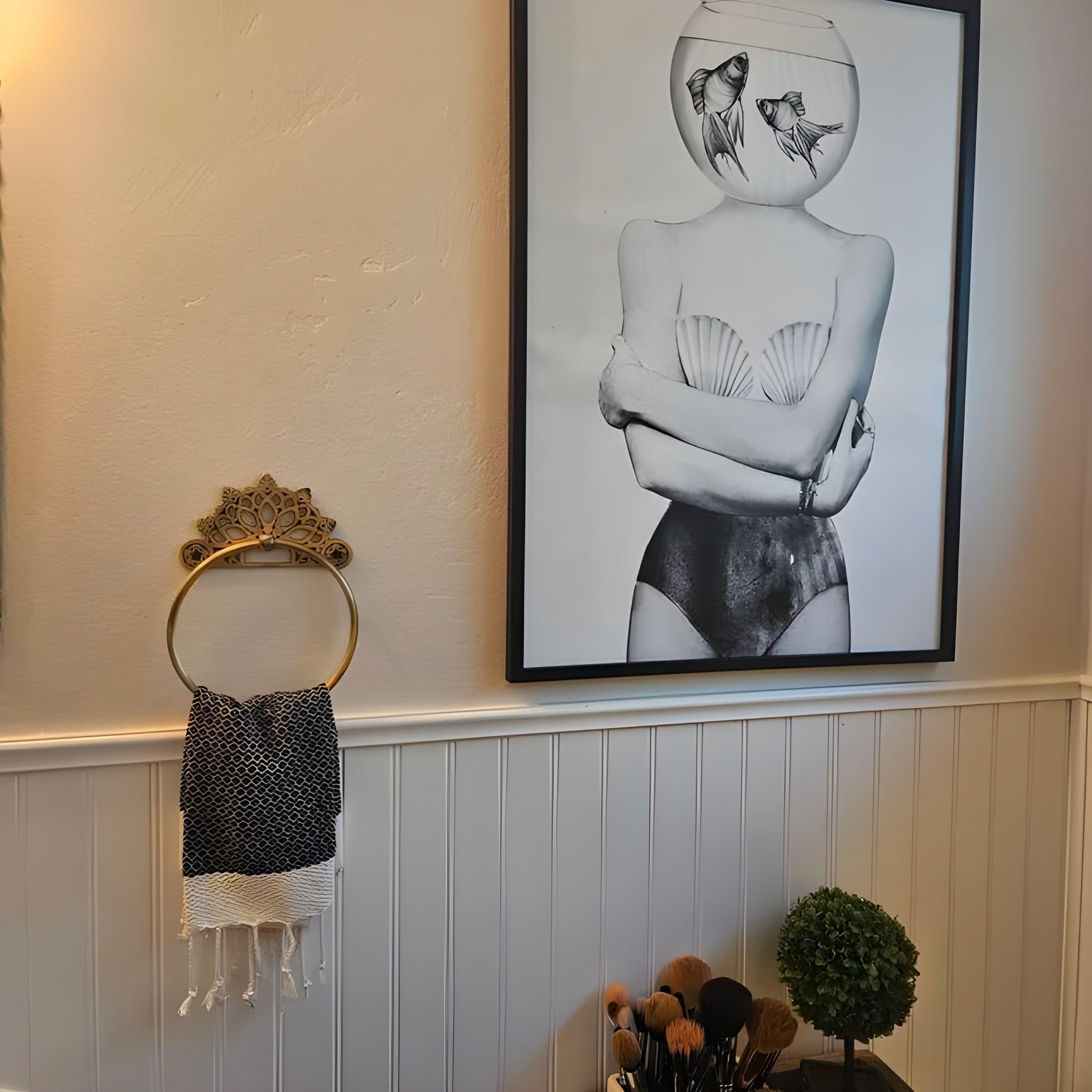 Victorian Towel Ring - Antique Brass - Stylentdecor