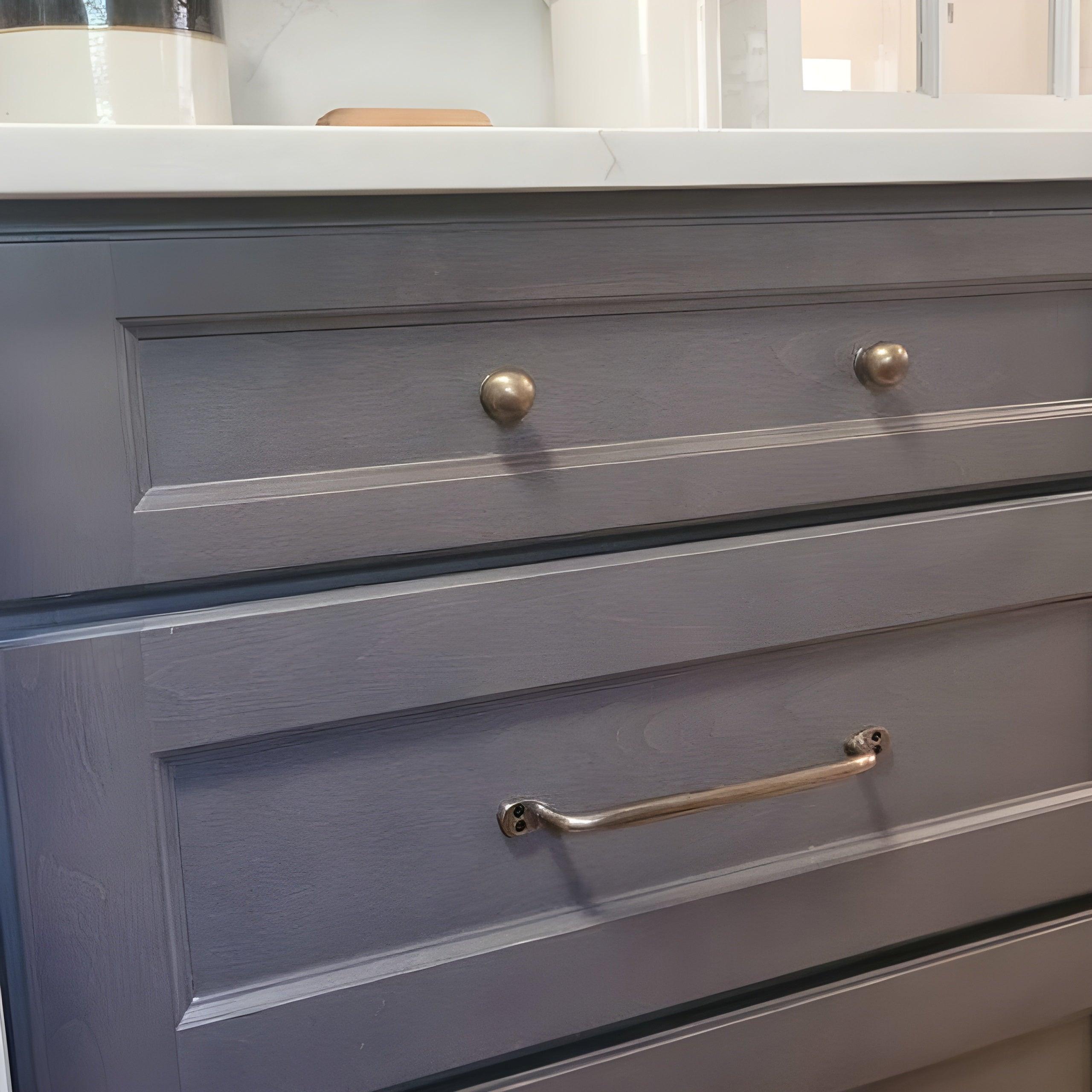 Brass Ball Knob - Antique Brass - Stylentdecor