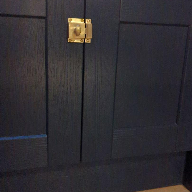 Cabinet Latch - Brass Brushed - Stylentdecor