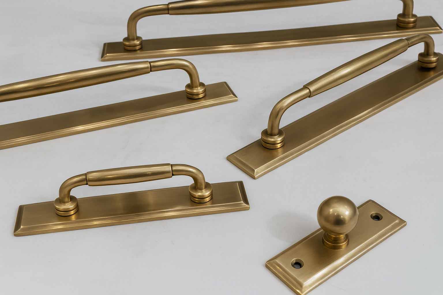 Stylentdecor and the Timeless Charm of Unlacquered Brass Hardware for Thoughtful Interiors