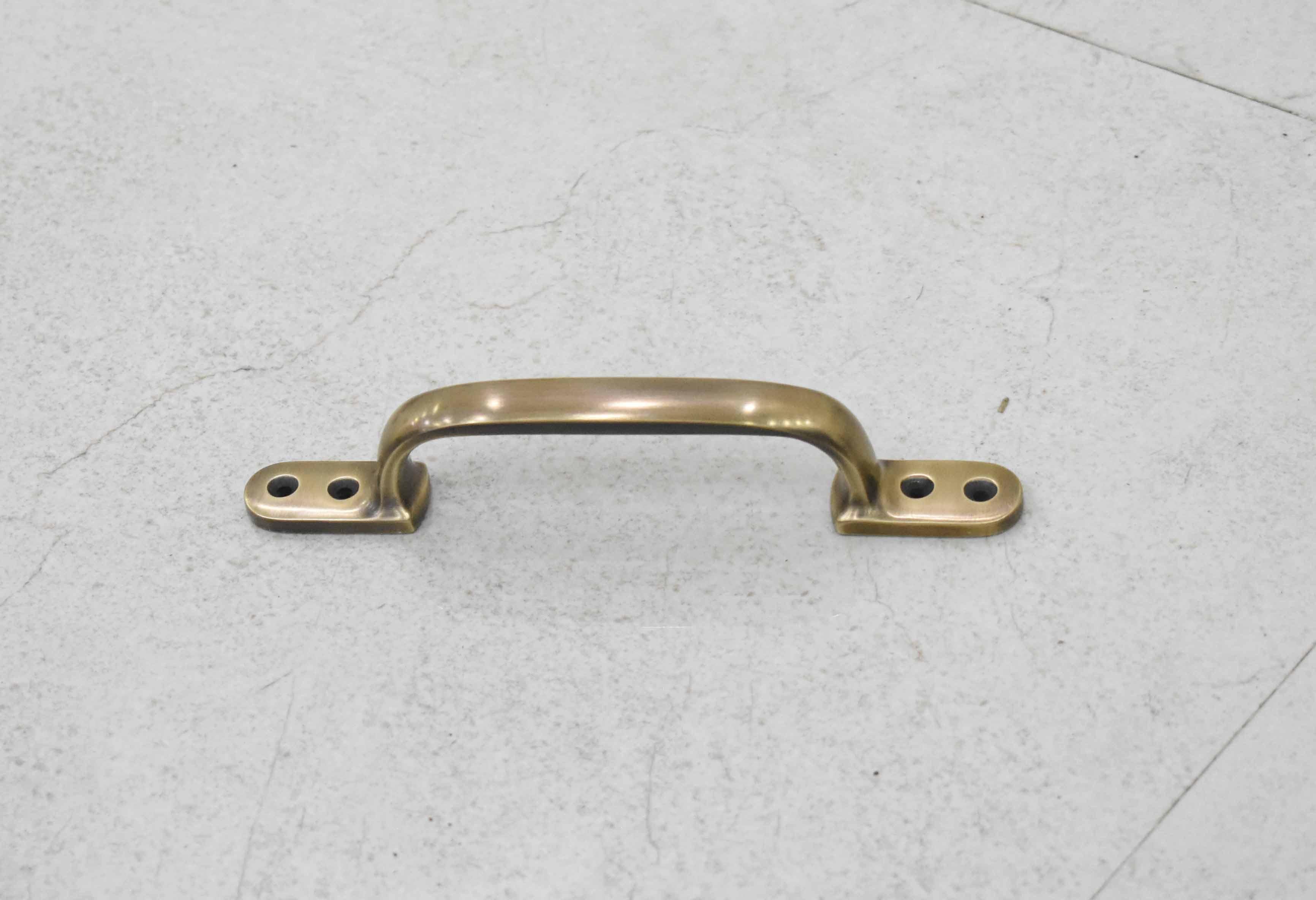 Large Hamridge Pull - Antique Brass - Stylentdecor